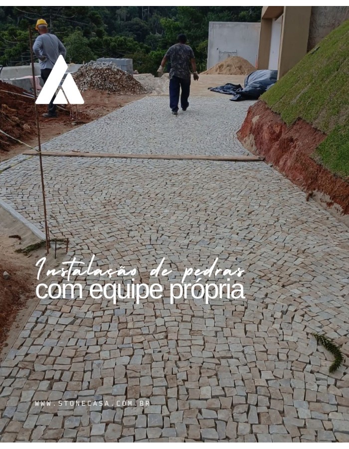 Stone Casa Mão de Obra