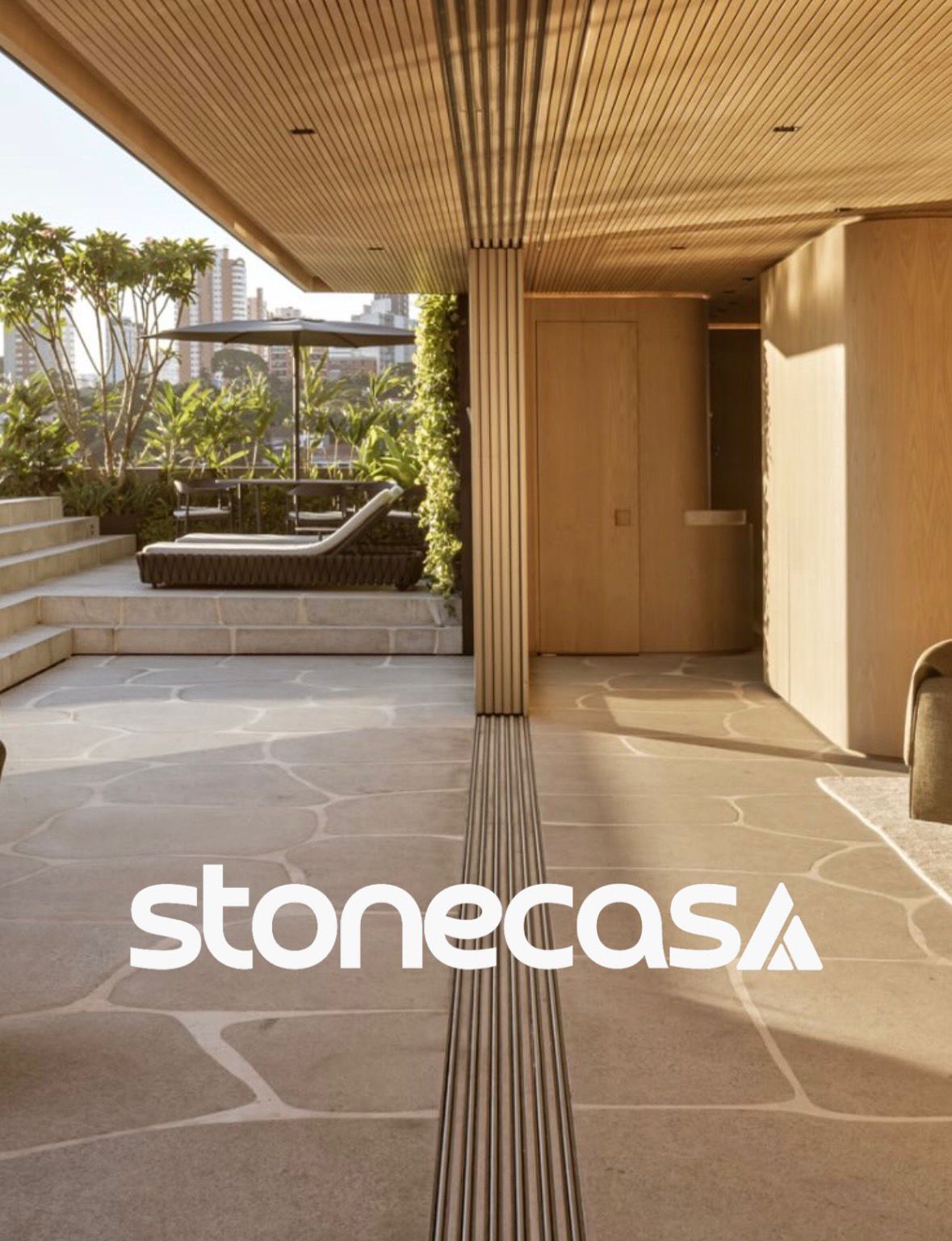 Lajinha Laminada Granito Rustico | Stone Casa lajinha laminada aplicada em parede com acabamento natural