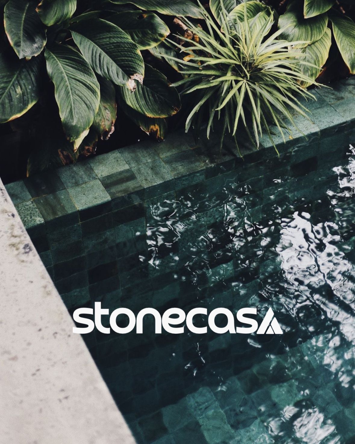 Pedra Hijau | Piscinas e Áreas Submersas Stone Casa® — Pedras Naturais Eco-Friendly Pedra Hijau — Piscinas e Áreas Submersas Stone Casa® eco-friendly
