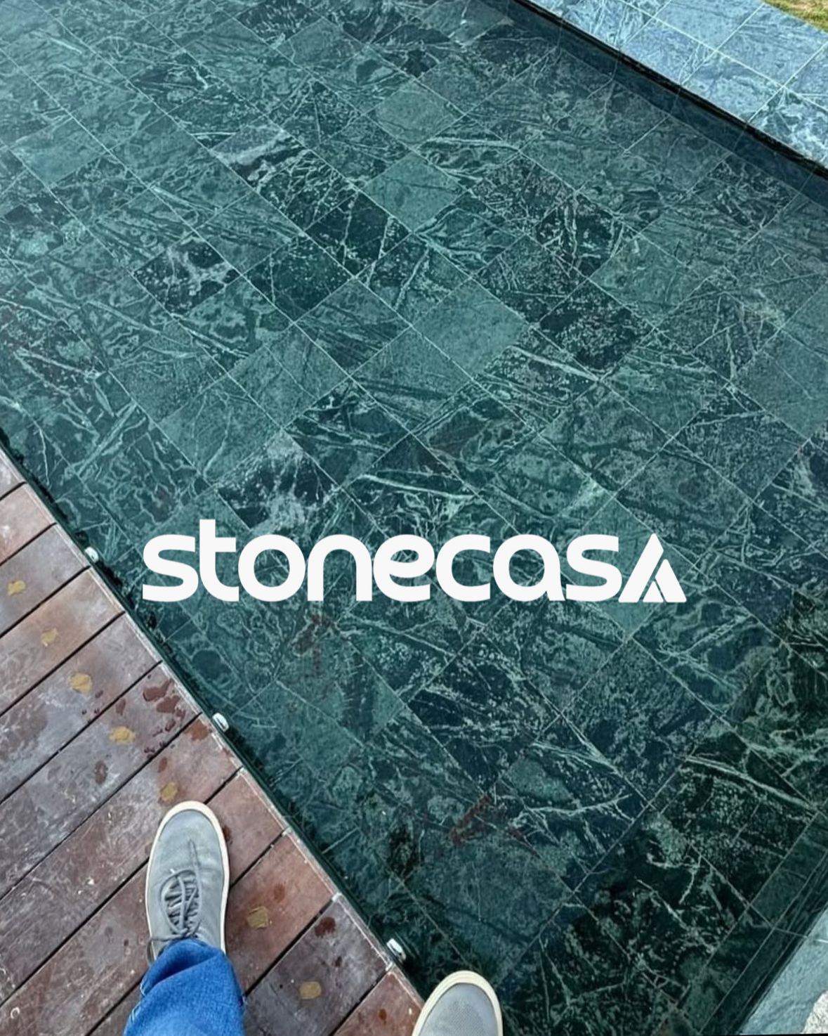 Piscina em Pedra-Sabão Verde Stone Casa Pedra Sabão Verde Stone Casa — Pedra Sabão Stone Casa® eco-friendly