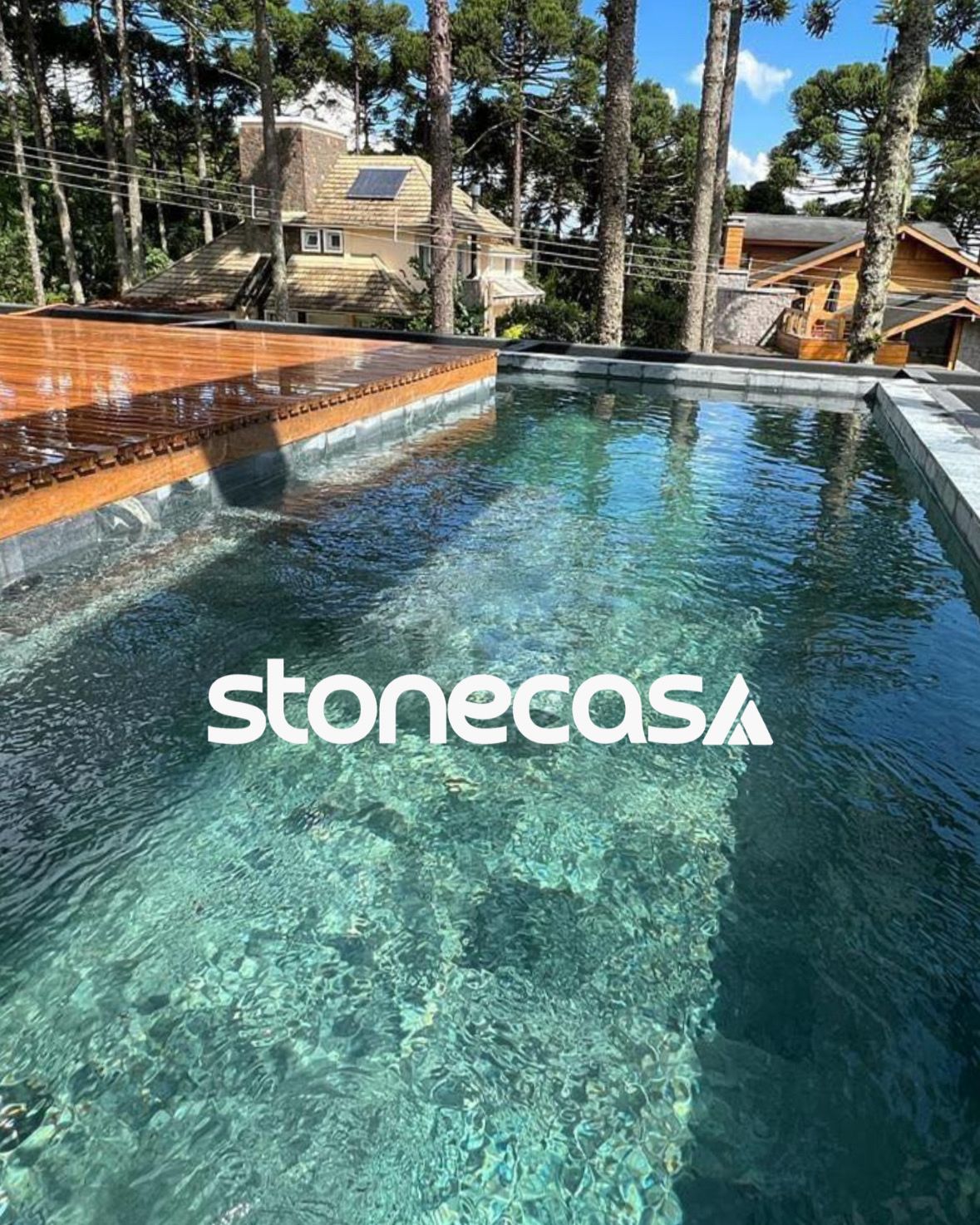 Piscina em Pedra-Sabão Verde Stone Casa Pedra Sabão Verde Stone Casa — Pedra Sabão Stone Casa® eco-friendly