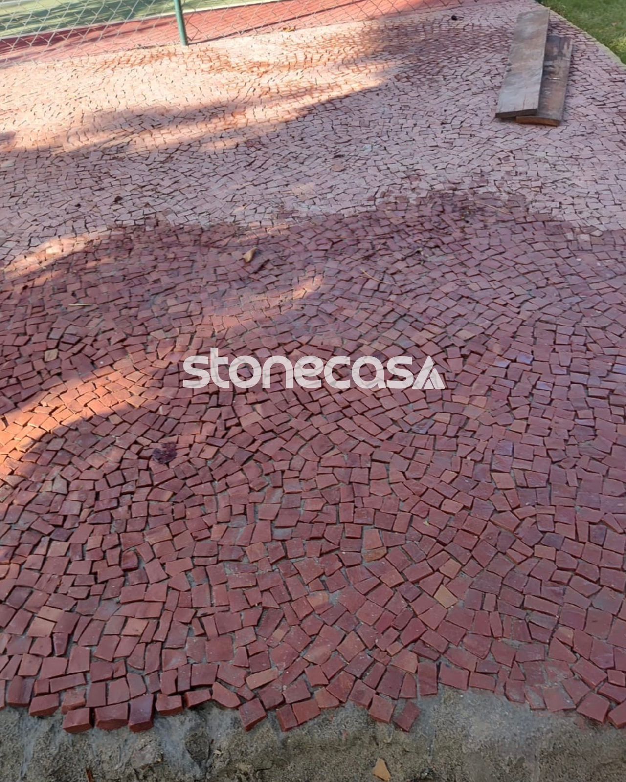 Pedra Portuguesa Vermelha Bordô Alto Padrão pedra portuguesa vermelha natural direto da jazida